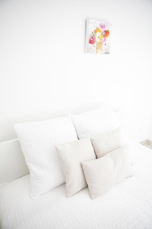 Alessia'S Flat - Loreto Milan Exterior photo