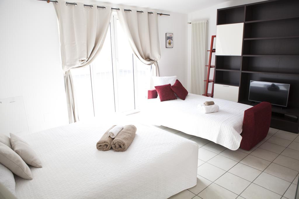 Alessia'S Flat - Loreto Milan Exterior photo